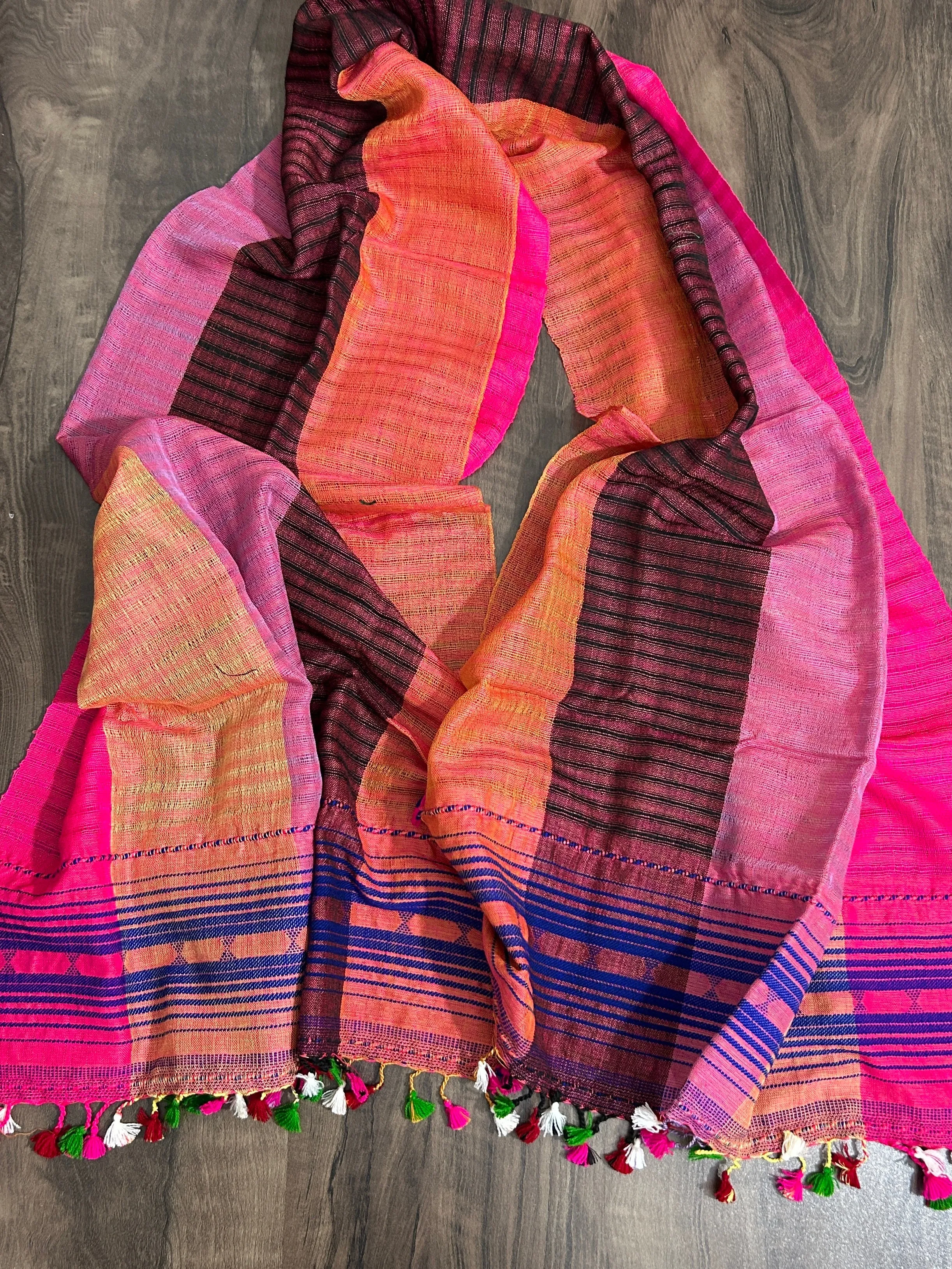Bhujodi Embroidered Cotton Stole