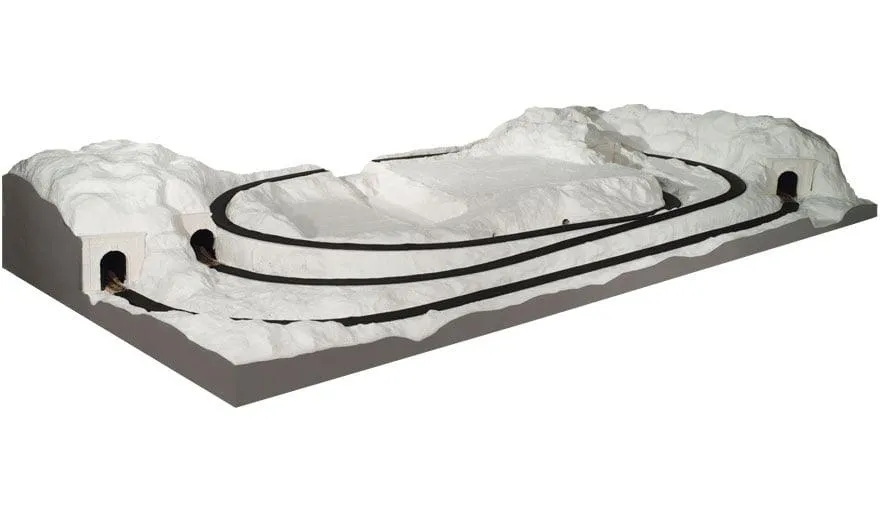 HO Woodland River Pass Layout Kit (US Only) 1484